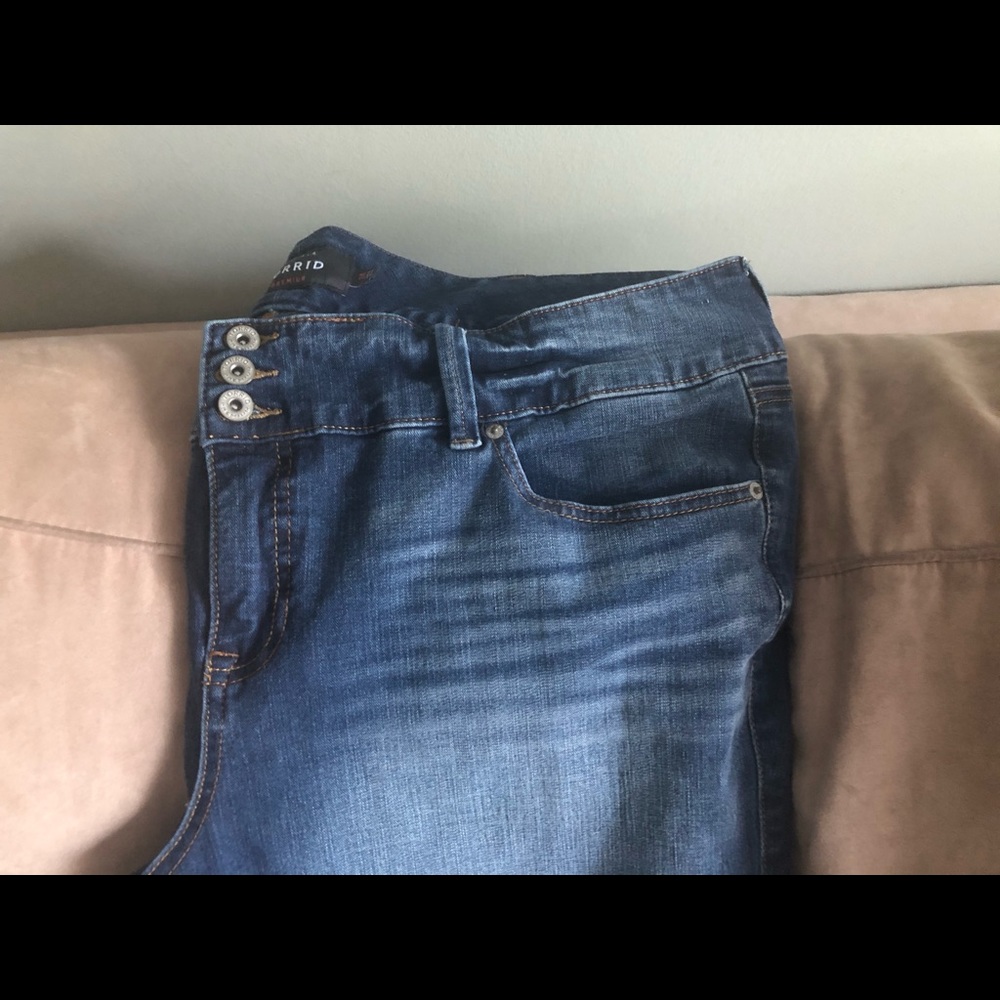 Like New Torrid skinny jeans size 24